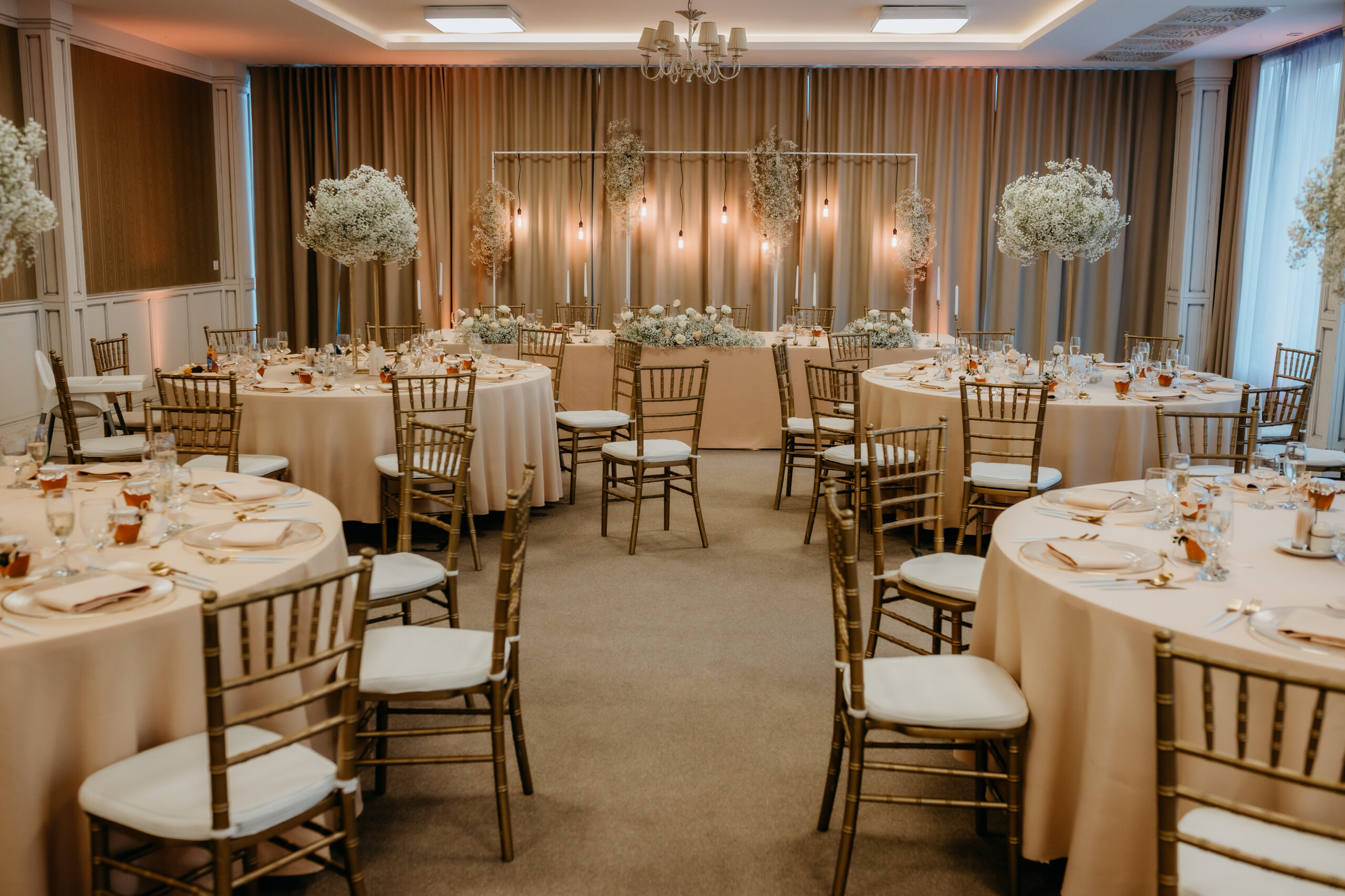 Svadobná výzdoba Eventia – Petra & Erik, Hotel Luna